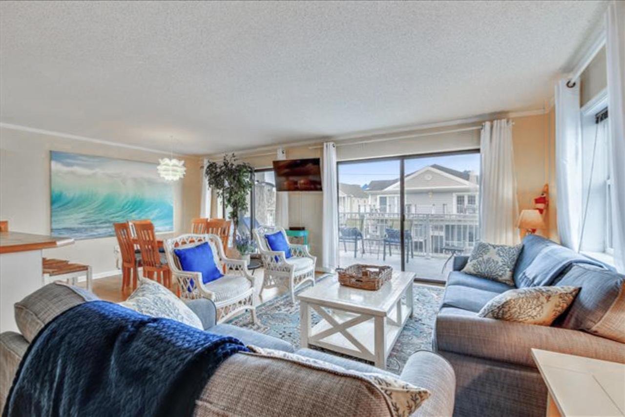 Sunrise Sea 210 Apartment